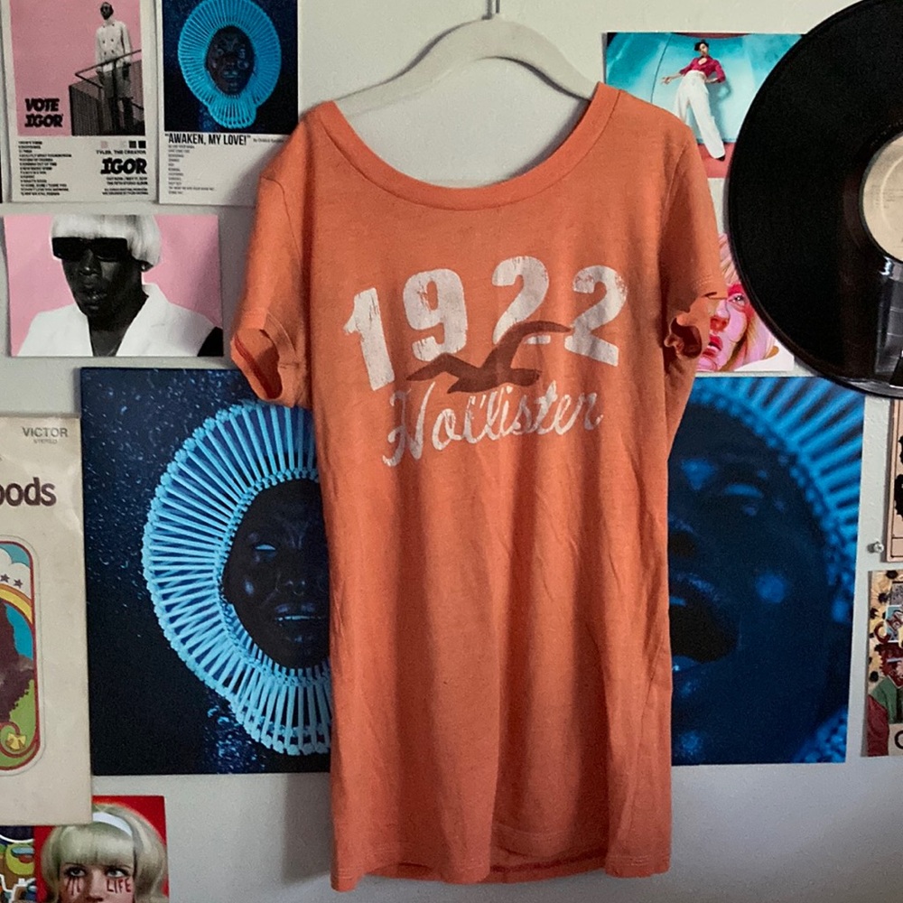 Peach Hollister Tee